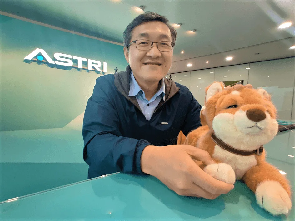 應科院優化智能寵物犬  能與長者聊天及提示服藥