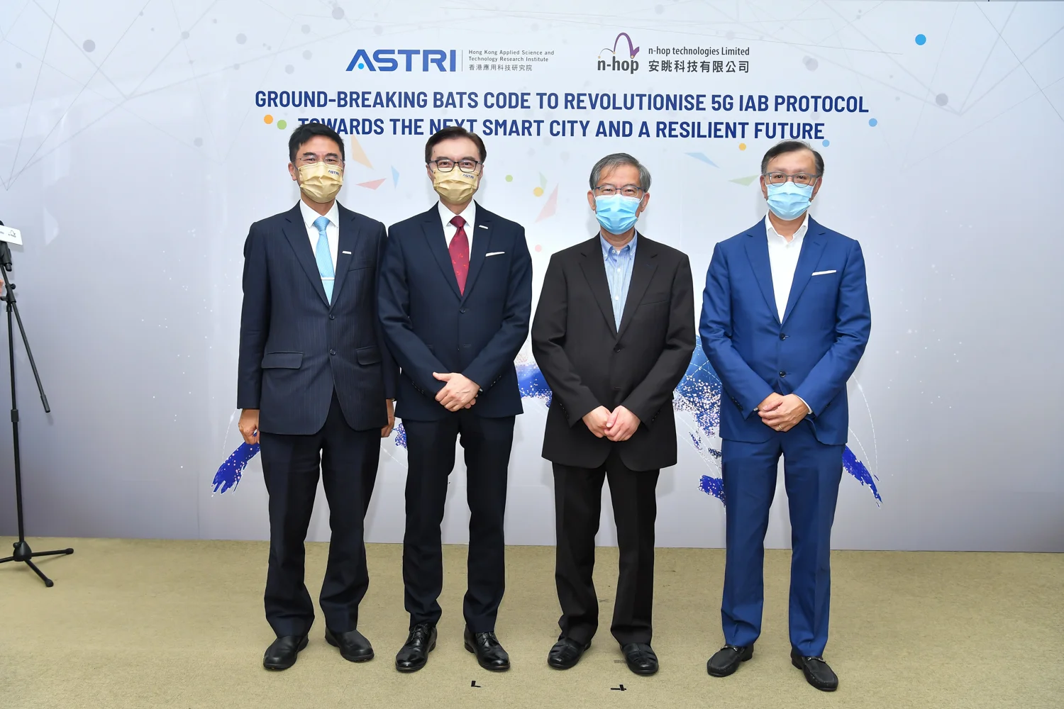 引以為榮的「香港發明及製造」，中文大學的楊偉豪教授以超過十年時間成功研發出世界級通訊科技「分批稀疏編碼」（Batched Sparse Code）簡稱「BATS」