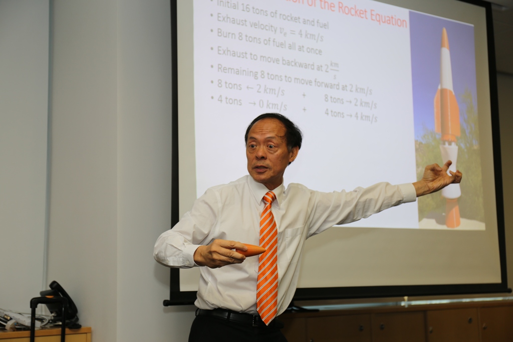 Rockets, jet engines, and an ambitious future for Hong Kong: Professor Joseph Hui captivates the audience in a Tech-Talk session organised by ASTRI
