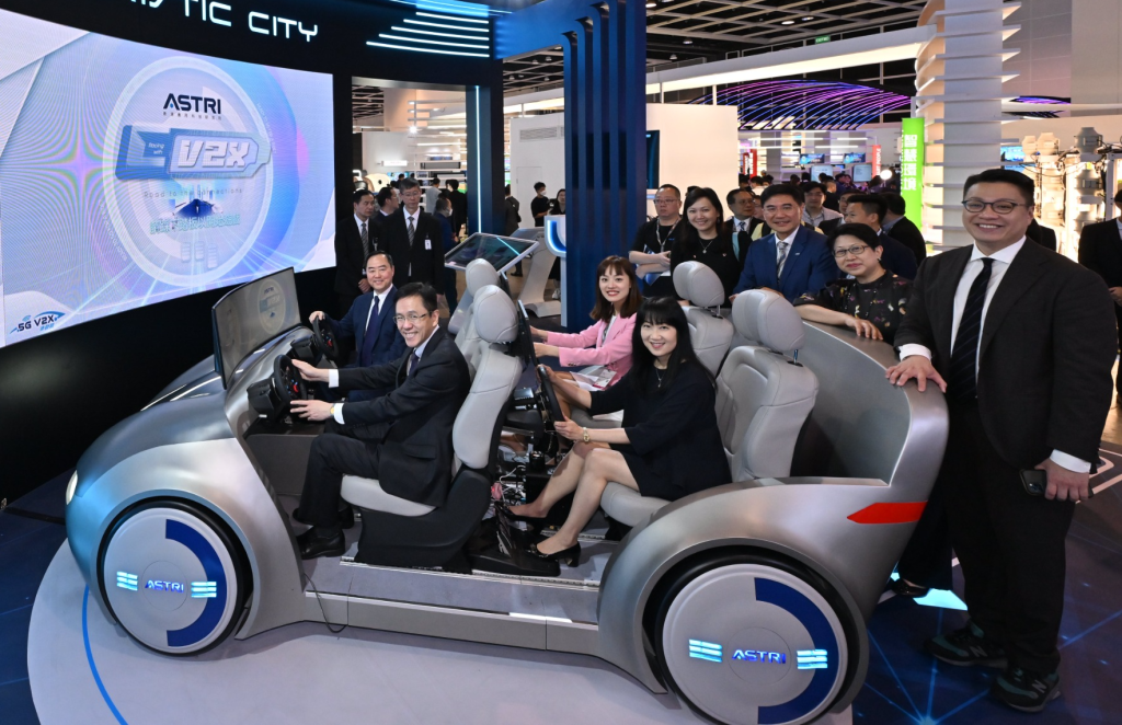 ASTRI Showcases Smart City Technologies at InnoEX